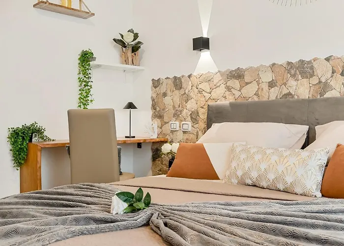 Alby Express بيت ضيافة لا سبيتسْيا